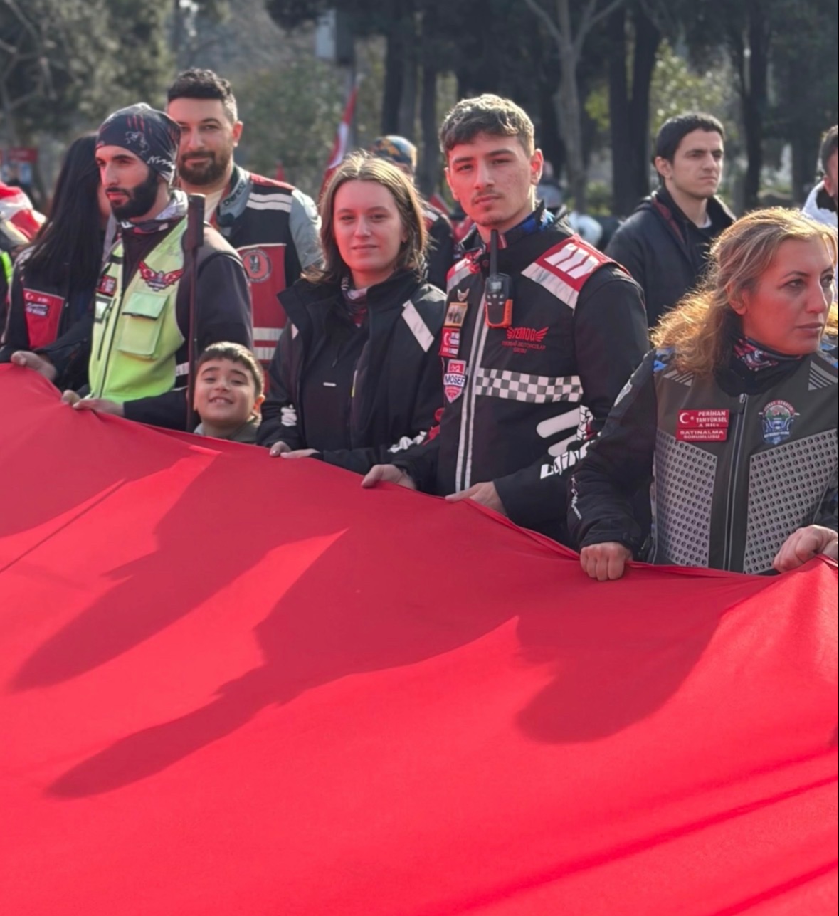 Şanlı Bayrağımız Uğruna Birlik Sürüşü etkinliğinden galeri görseli 5